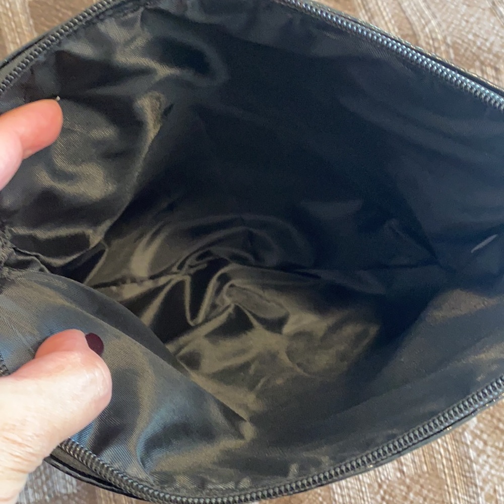 Make-Up Case - image 2